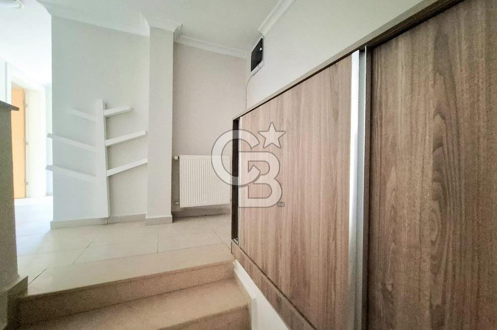 MENDERES COLDWELL BANKER POYRAZ'DAN BÜYÜK BAHÇELİ FIRSAT VİLLA..