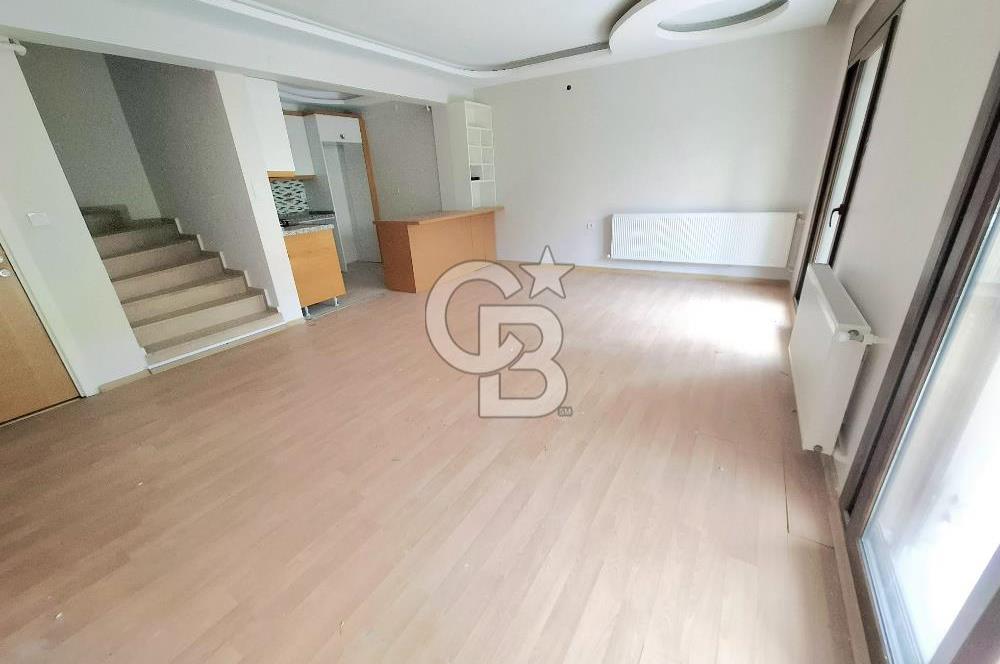 MENDERES COLDWELL BANKER POYRAZ'DAN BÜYÜK BAHÇELİ FIRSAT VİLLA..