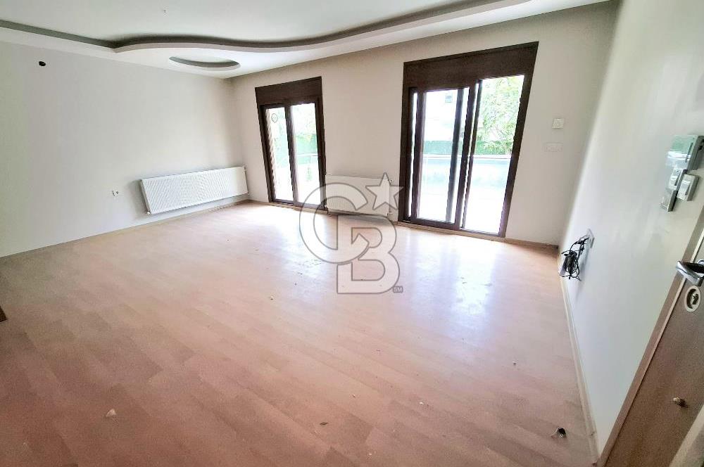 MENDERES COLDWELL BANKER POYRAZ'DAN BÜYÜK BAHÇELİ FIRSAT VİLLA..