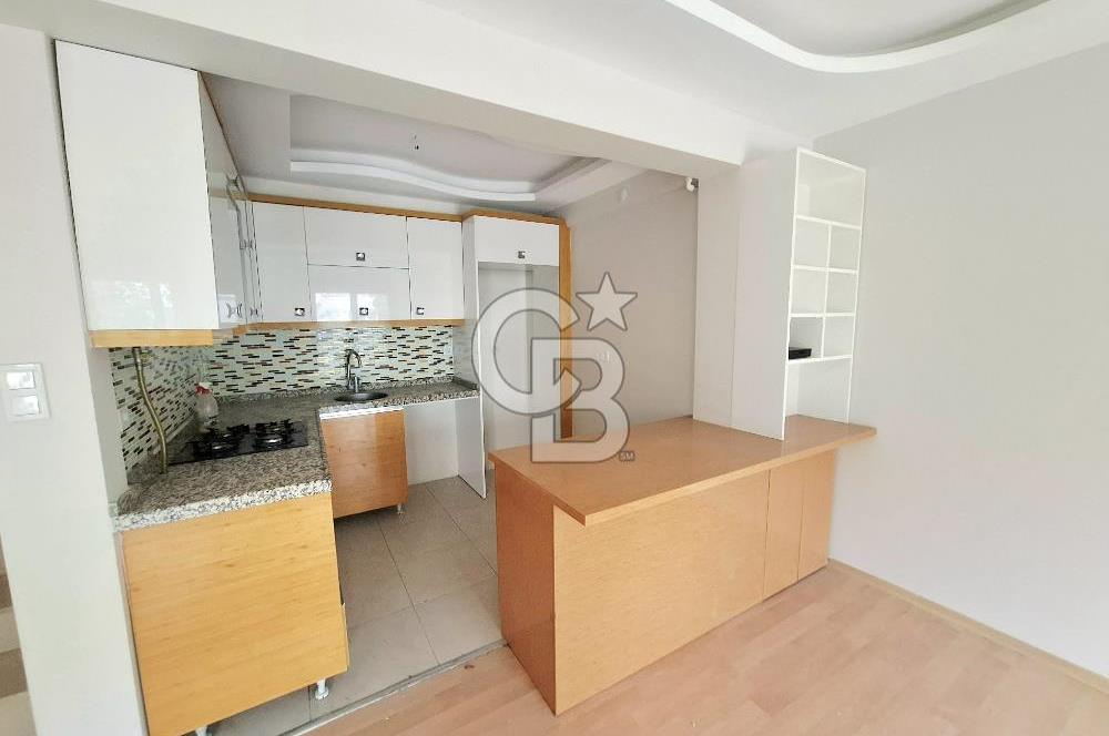 MENDERES COLDWELL BANKER POYRAZ'DAN BÜYÜK BAHÇELİ FIRSAT VİLLA..