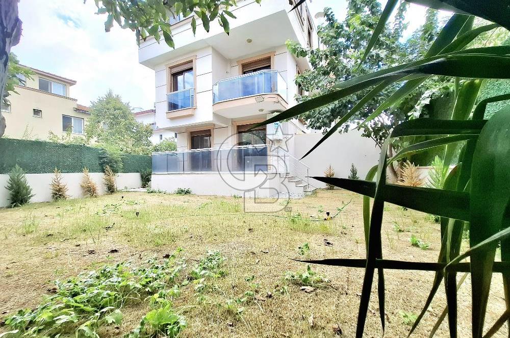 MENDERES COLDWELL BANKER POYRAZ'DAN BÜYÜK BAHÇELİ FIRSAT VİLLA..