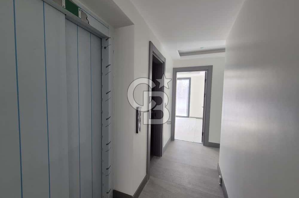 KUMBURGAZ GİŞELER'DE DENİZ MANZARALI SİTE İÇİ KİRALIK VİLLA