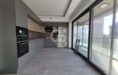 KUMBURGAZ GİŞELER'DE DENİZ MANZARALI SİTE İÇİ KİRALIK VİLLA