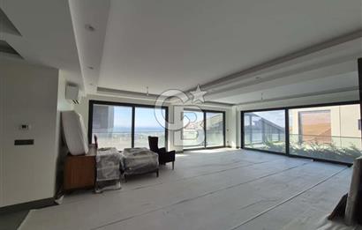 KUMBURGAZ GİŞELER'DE DENİZ MANZARALI SİTE İÇİ KİRALIK VİLLA