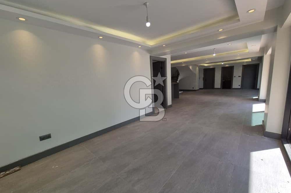 KUMBURGAZ GİŞELER'DE DENİZ MANZARALI SİTE İÇİ KİRALIK VİLLA