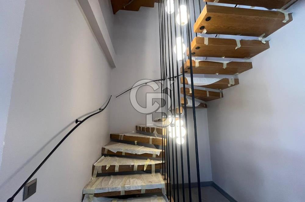 KUMBURGAZ GİŞELER'DE DENİZ MANZARALI SİTE İÇİ KİRALIK VİLLA