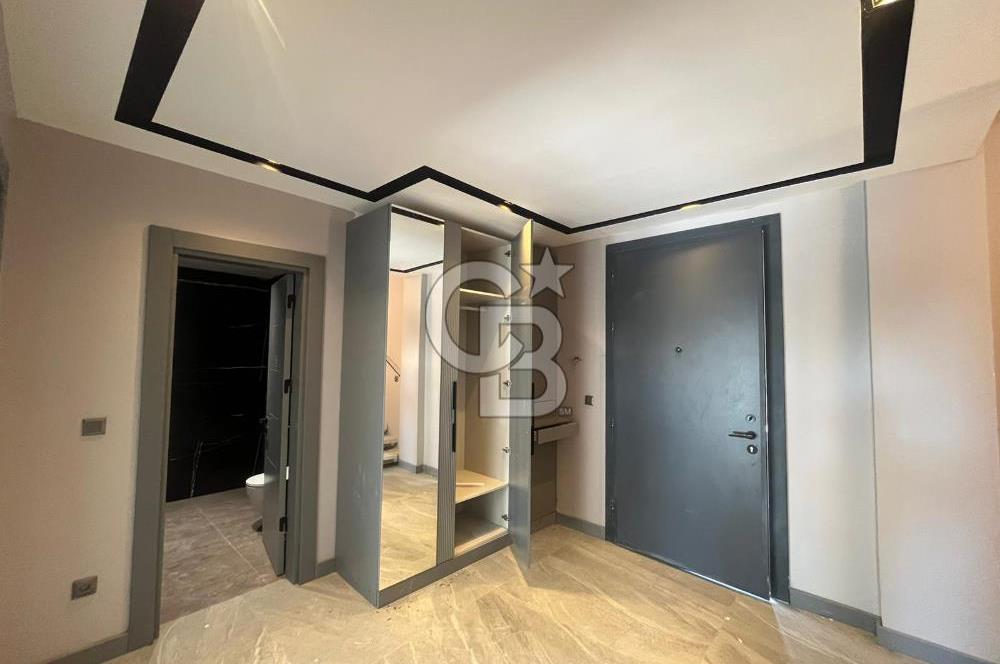 KUMBURGAZ GİŞELER'DE DENİZ MANZARALI SİTE İÇİ KİRALIK VİLLA