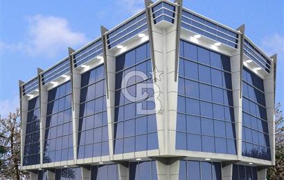 HASTANELER BÖLGESINDE TAM DONANIMLI PLAZA