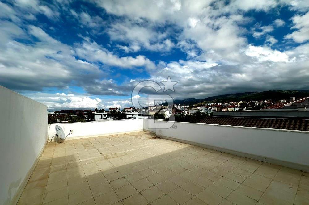 Güzelbahçe Çelebi Mahallesinde Full Eşyalı Kiralık Villa