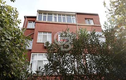 Fatih Süleymaniye'de İstanbul Üniversitesi Karşısında Ferah Manzaralı Daire