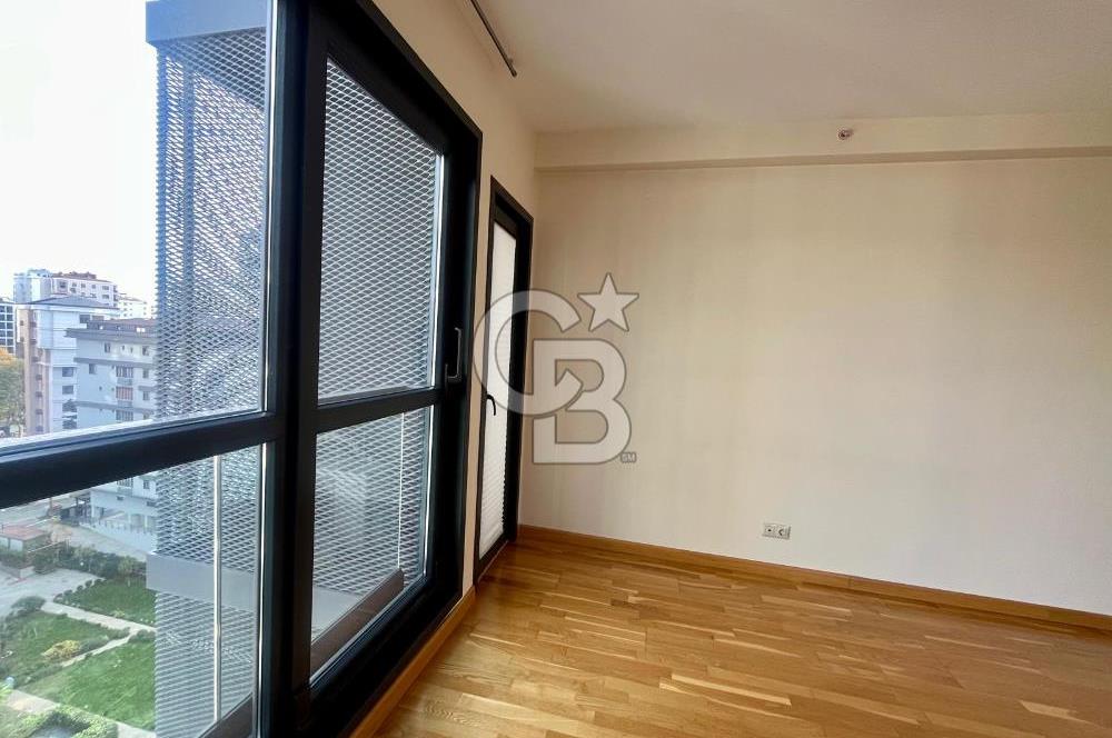 Dekon Suadiye Ametist sitesinde satılık boş daire.