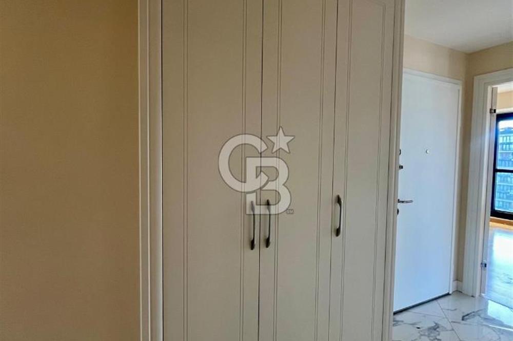 Dekon Suadiye Ametist sitesinde satılık boş daire.