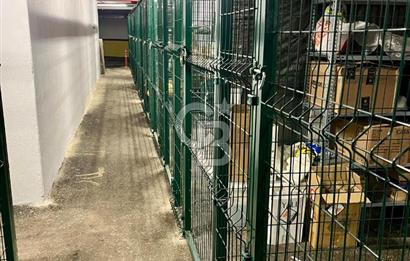 Dekon Suadiye Ametist sitesinde satılık boş daire.