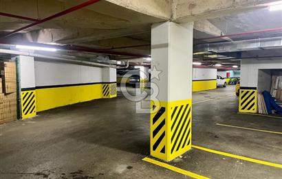 Dekon Suadiye Ametist sitesinde satılık boş daire.