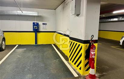 Dekon Suadiye Ametist sitesinde satılık boş daire.