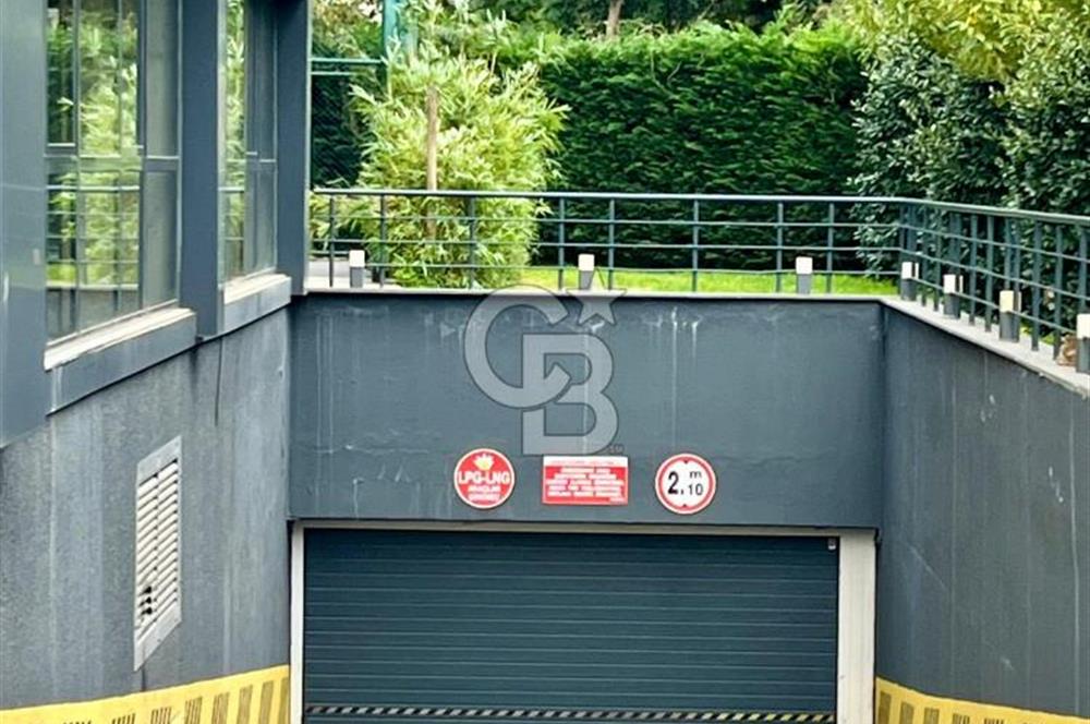 Dekon Suadiye Ametist sitesinde satılık boş daire.