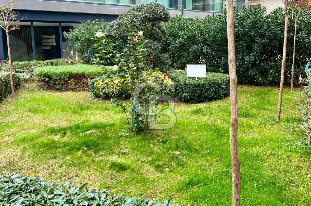 Dekon Suadiye Ametist sitesinde satılık boş daire.