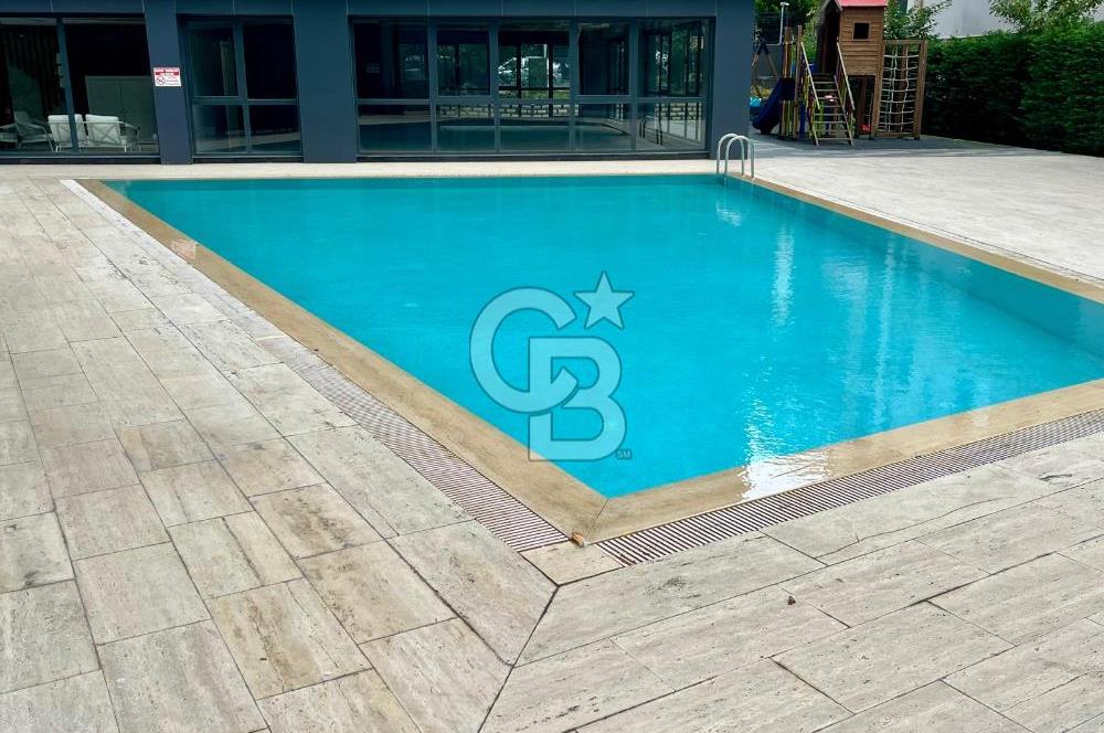 Dekon Suadiye Ametist sitesinde satılık boş daire.