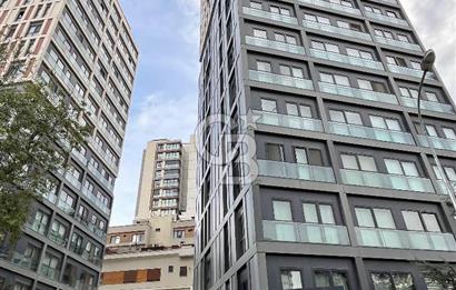 Dekon Suadiye Ametist sitesinde satılık boş daire.