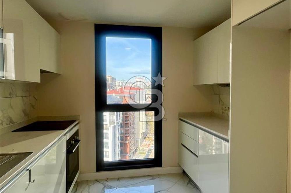 Dekon Suadiye Ametist sitesinde satılık boş daire.