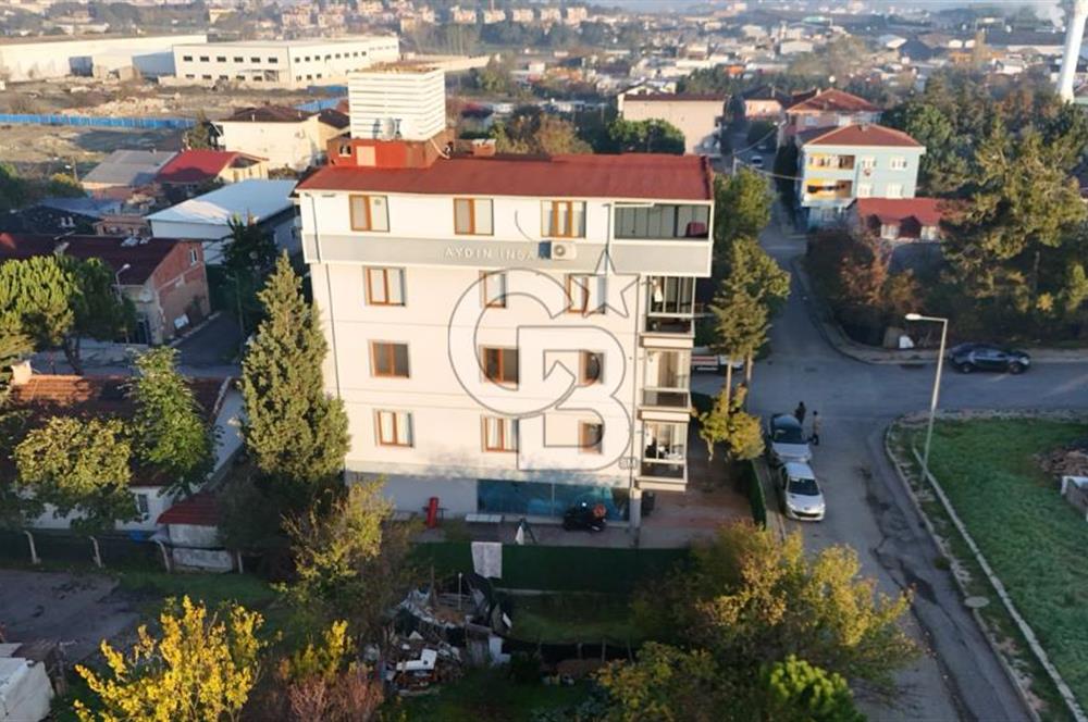 Sultanbeyli Mimar Sinan Mahallesinde Depolu Giriş Dükkan