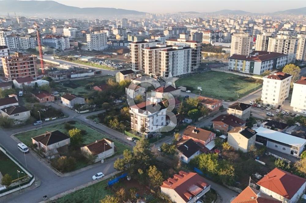 Sultanbeyli Mimar Sinan Mahallesinde Depolu Giriş Dükkan