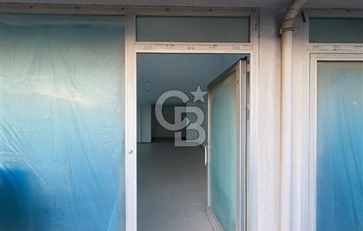 Sultanbeyli Mimar Sinan Mahallesinde Depolu Giriş Dükkan