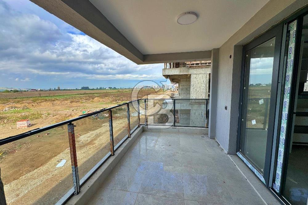 TORBALI MURATBEY'DE HAVUZLU SİTEDE SATILIK 3+1 DAİRE