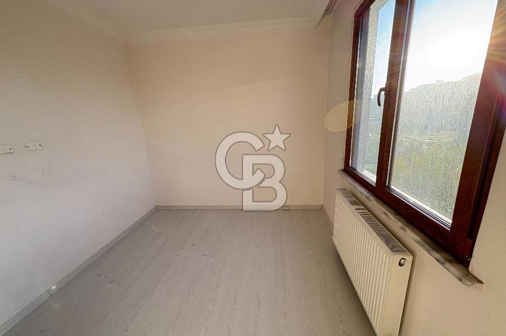 Sultanbeyli Mimar Sinan Mahallesinde 2+1 Yeni Bina Satılık