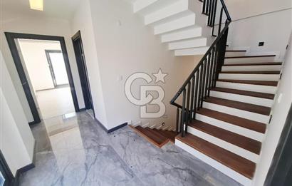 MENDERES COLDWELL BANKER POYRAZ'DAN GENİŞ 4+1 OTOPARKLI VİLLA..
