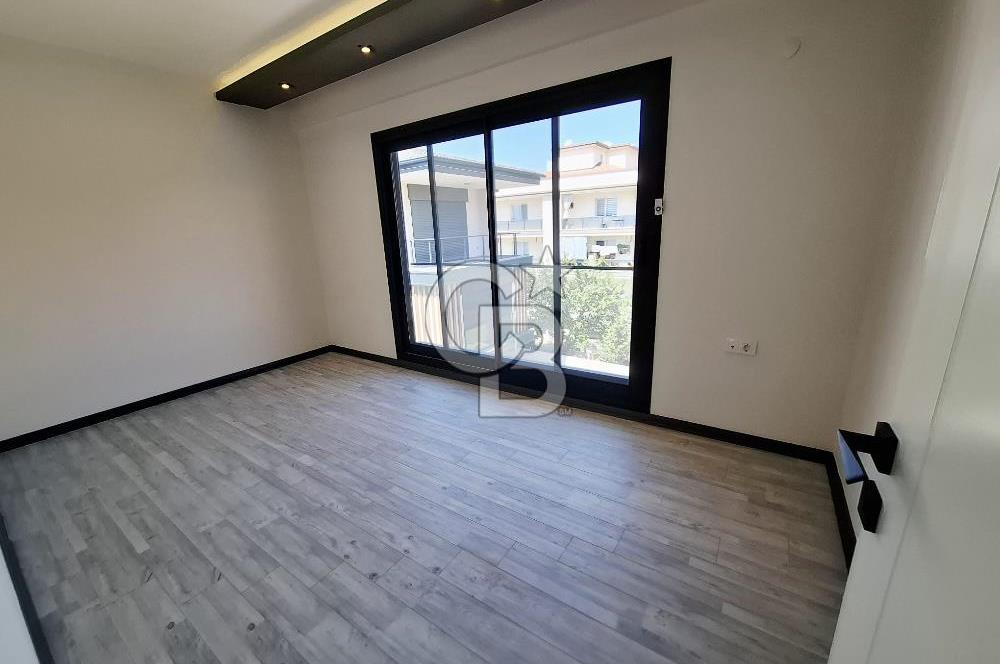 MENDERES COLDWELL BANKER POYRAZ'DAN GENİŞ 4+1 OTOPARKLI VİLLA..