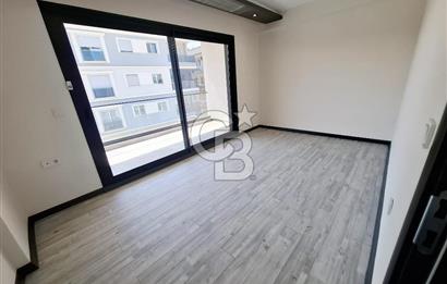 MENDERES COLDWELL BANKER POYRAZ'DAN GENİŞ 4+1 OTOPARKLI VİLLA..