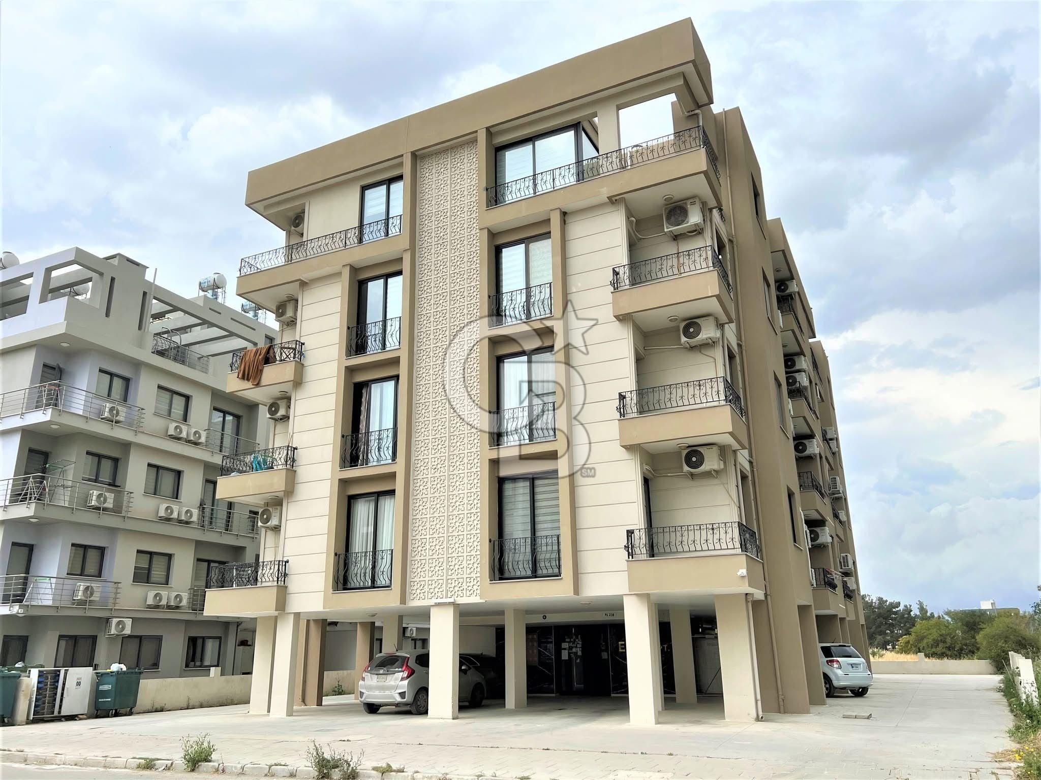Küçük Kaymaklı Bölgesinde Satılık 2+1 Daire !!!