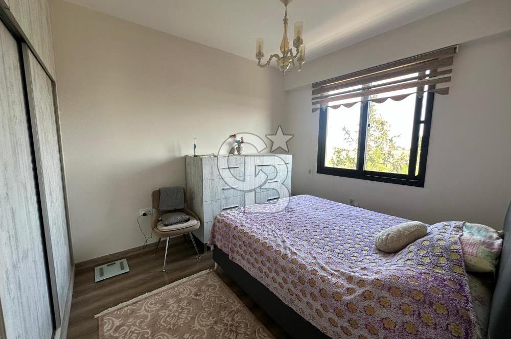 Küçük Kaymaklı Bölgesinde Satılık 2+1 Daire !!!