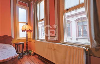 Galata'da Kuleye Yakın Yatırım Değeri Yüksek Daire