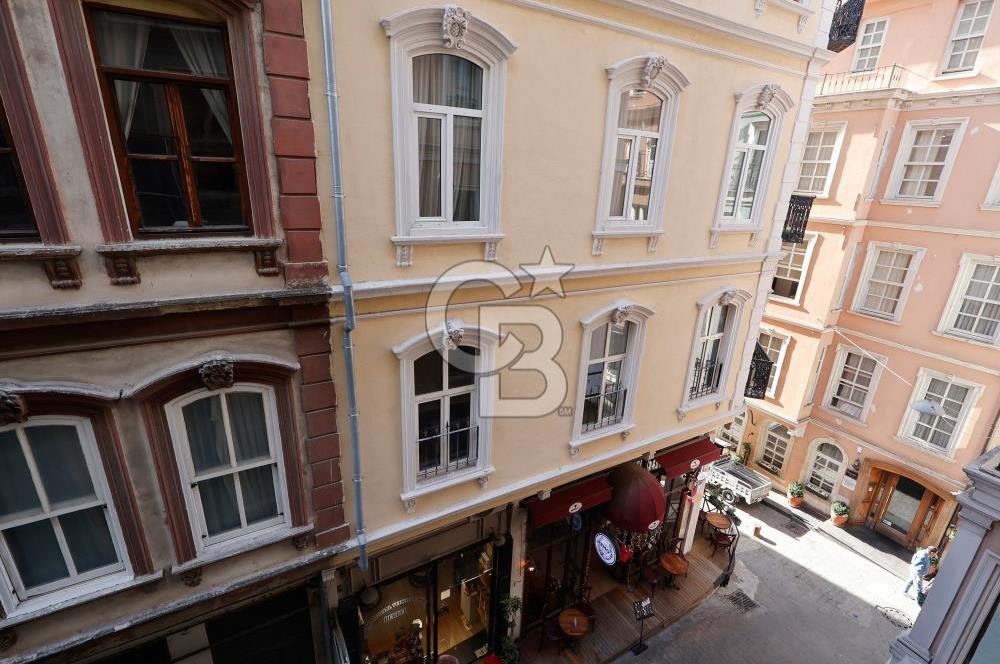Galata'da Kuleye Yakın Yatırım Değeri Yüksek Daire