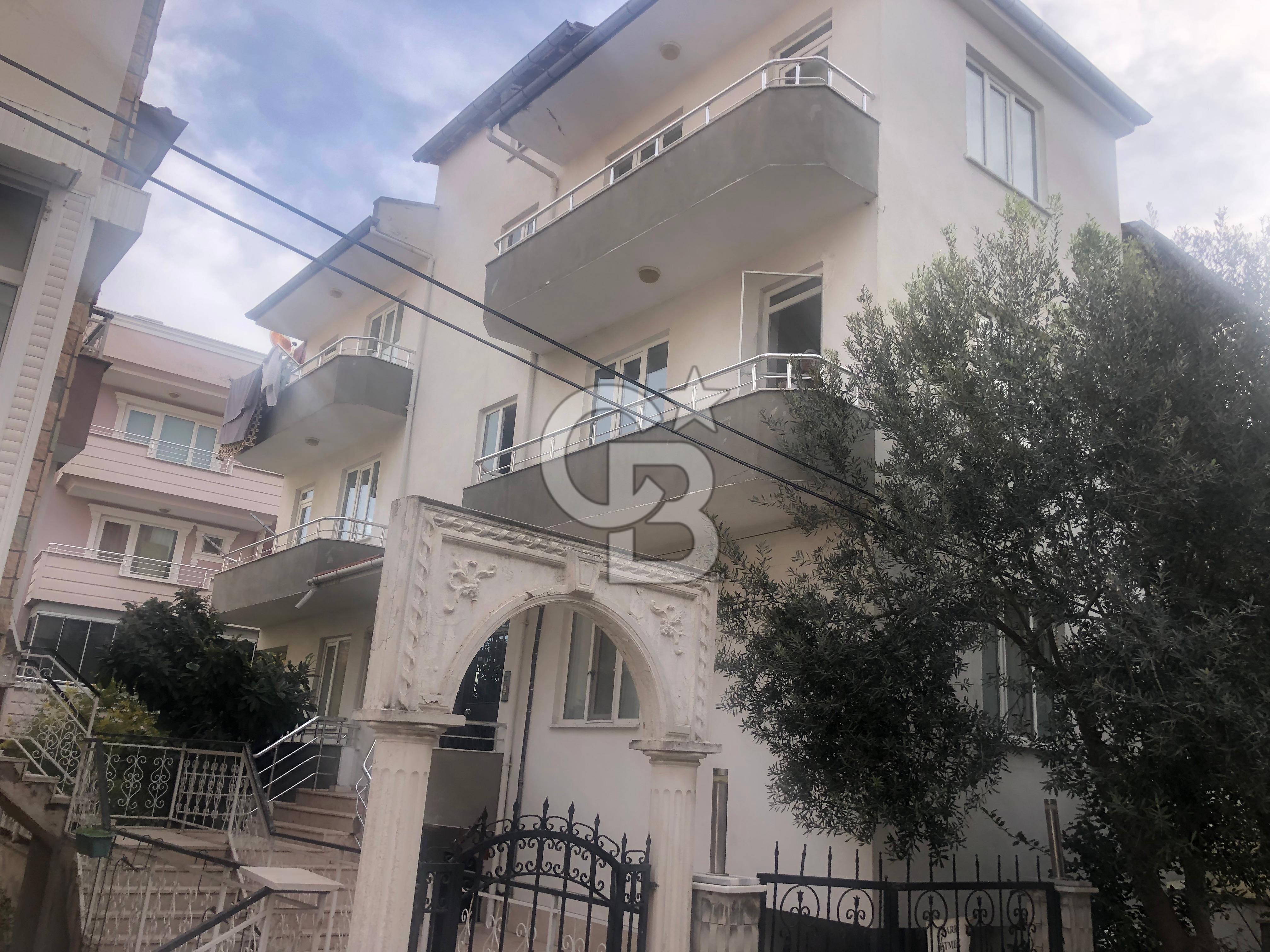 CB KİNG'DEN BAHÇELİEVLER MAHALLESİ ARA KAT KİRALIK DAİRE