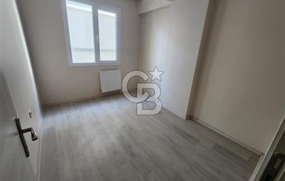 MENEMEN IRMAK MAHALLESİ ARA KAT EBEVEYN BANYOLU KİRALIK 3+1DAİRE