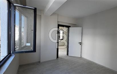 TOPLU KONUT BULVARINA CEPHE YATIRIM FIRSATI 1+1