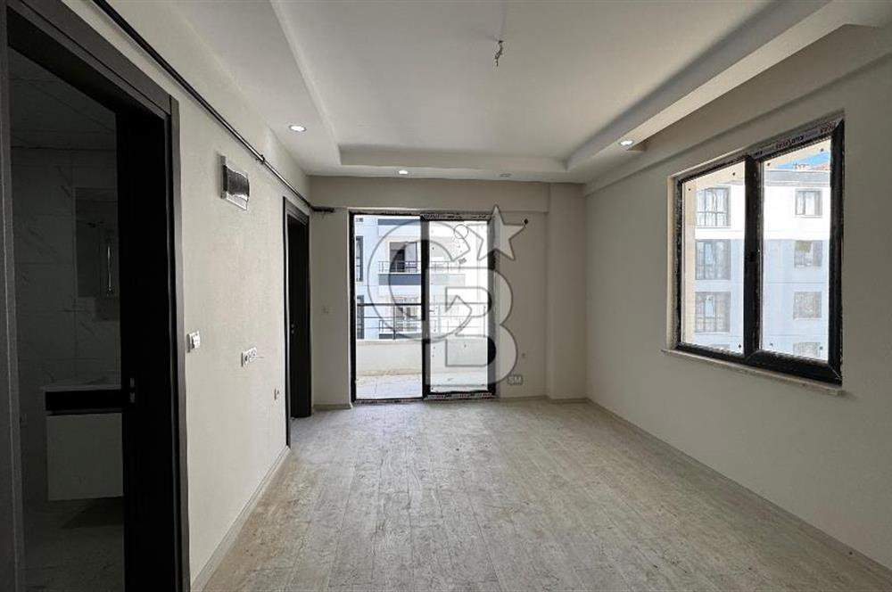 TOPLU KONUT BULVARINA CEPHE YATIRIM FIRSATI 1+1