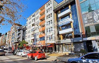 İZMİT ATATÜRK BULVARI'NDA SATILIK ASANSÖRLÜ SIFIR 1+1 GENİŞ OFİS