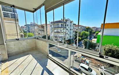 KARŞIYAKA BOSTANLI'DA OTOPARKLI TADİLATLI SATILIK 3+1 DAİRE