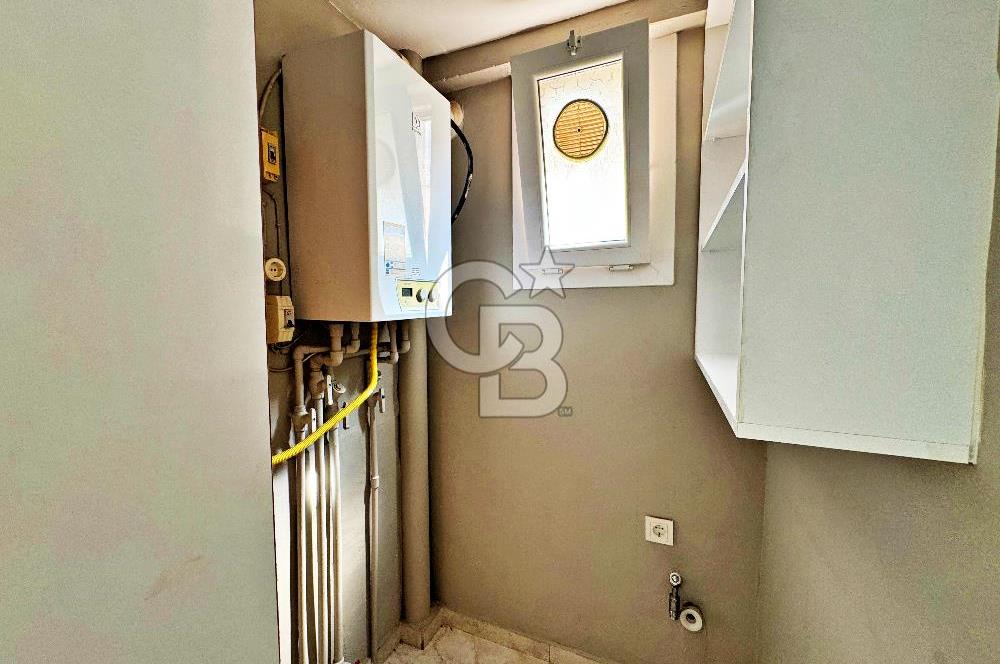 KARŞIYAKA BOSTANLI'DA OTOPARKLI TADİLATLI SATILIK 3+1 DAİRE
