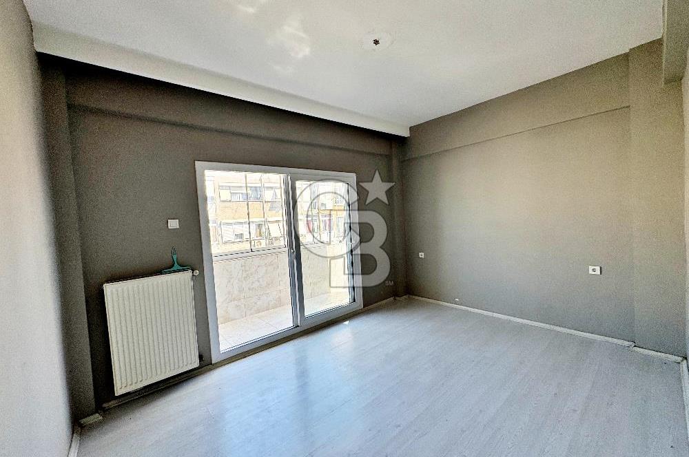 KARŞIYAKA BOSTANLI'DA OTOPARKLI TADİLATLI SATILIK 3+1 DAİRE