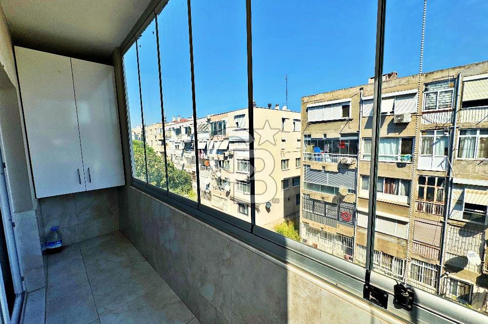 KARŞIYAKA BOSTANLI'DA OTOPARKLI TADİLATLI SATILIK 3+1 DAİRE