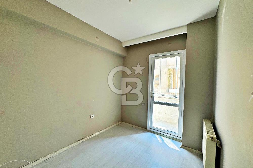 KARŞIYAKA BOSTANLI'DA OTOPARKLI TADİLATLI SATILIK 3+1 DAİRE