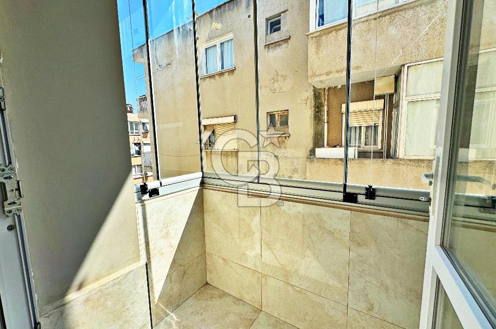 KARŞIYAKA BOSTANLI'DA OTOPARKLI TADİLATLI SATILIK 3+1 DAİRE