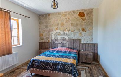 ÇANAKKALE EZİNE DE SATILIKMÜSTAKİL 574 M2 ARSA İÇİNDE TAŞ EV