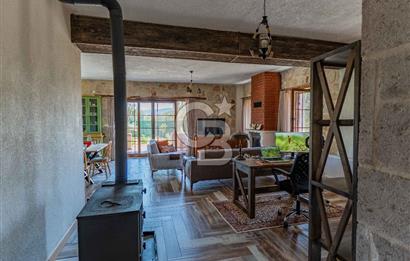 ÇANAKKALE EZİNE DE SATILIKMÜSTAKİL 574 M2 ARSA İÇİNDE TAŞ EV