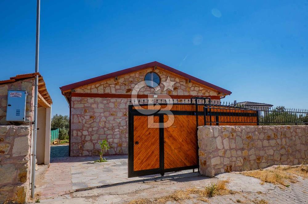 ÇANAKKALE EZİNE DE SATILIKMÜSTAKİL 574 M2 ARSA İÇİNDE TAŞ EV